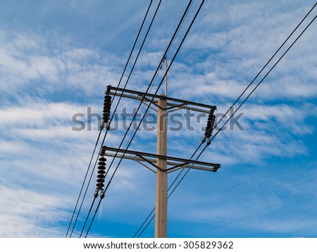 Electricity pylons, poles, concrete quality standards. Electricity tested
