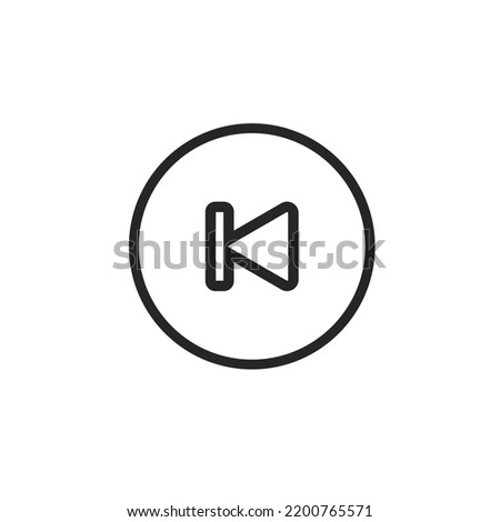 previous track button thin line icon. button, back linear icons from music concept isolated outline sign. Vector illustration symbol element for web design and apps.