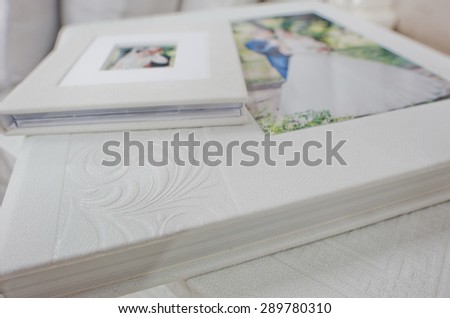 twist white wedding  photo book