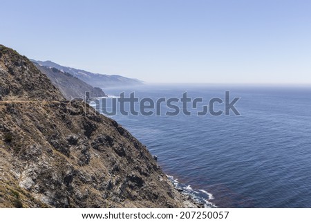 Central California\'s rugged coastline along Pacific Coast Highway in Big Sur.