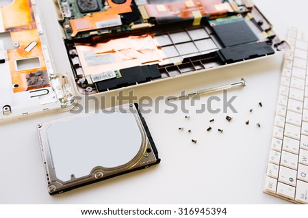 repair of the laptop (pc, computer) and check of the damaged parts. Recovery of information on hdd (disk)