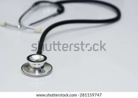 stethoscope is a device that doctors must have