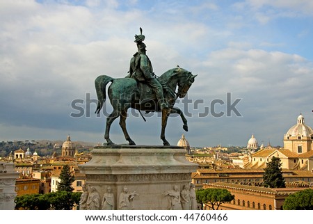 Piazza Venezia in central Rome, Italy. Names from the adjacent Palazzo Venezia, the former embassy in the city of the Republic of Venice. Monument for Victor Emenuel II. Here with view over Rome