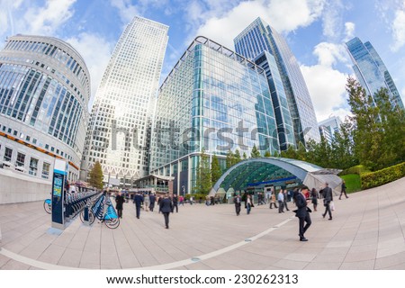 Commuters in Canary Wharf, London Financial District