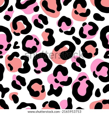 Modern leopard color, fur, vector seamless pattern in the style of doodles, hand-drawn