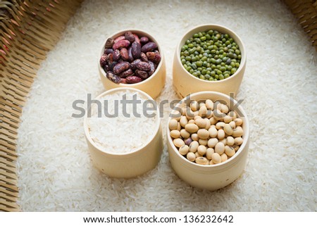 mung bean; soybean; rice and red bean in bamboo tube