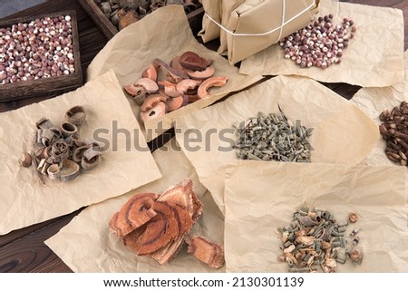 Classification of different medicinal materials in Chinese medicine grasping scene ストックフォト © 