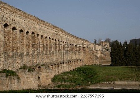 Roman aqueduct of San Lázaro (1st century AD). Merida, Extremadura, Spain. Foto stock © 