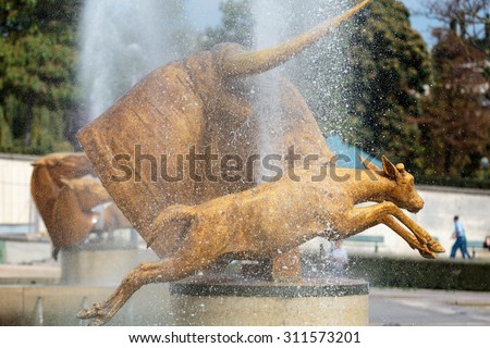 PARIS, FRANCE - SEPTEMBER 9, 2014: Fountains at Tracadero. Trocadero is area of Paris on banks of Seine not far from famous Eiffel Tower. Paris, France.
