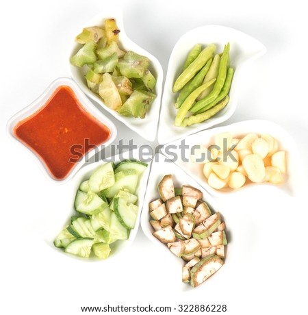 Cucumber - Pepper-Kathiam-Staa apple- Raw bananas - Red pepper sauce(Nam-Neaung Vietnamese)Including tablewarestar