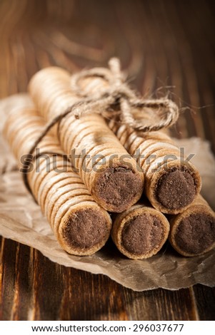 Wafer rolls on wooden table
