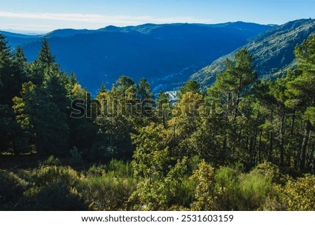 Similar – Foto Bild Bergblicke mit Rolling Hills