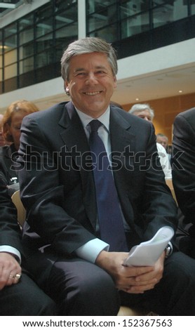 JUNE 20, 2007 - BERLIN: Josef Ackermann (chairman of the Deutschen Bank) - discussion panel on \