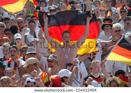 JUNE 24, 2006 - BERLIN: fans of the German team at the \