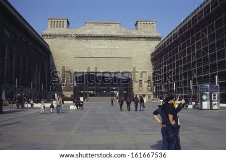 SEPTEMBER 2003 - BERLIN: the Pergamon Museum on the museum island (\