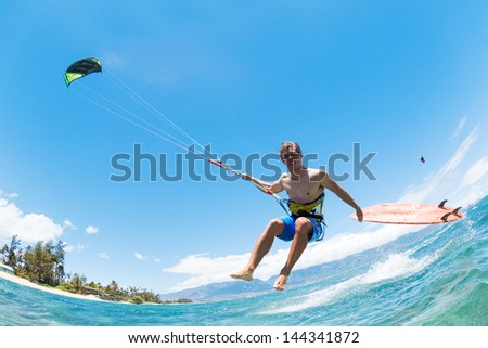 Kite Surfing, Fun in the Ocean, Extreme Sport