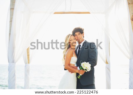Wedding, Portrait of Happy Bride and Groom on Wedding Day