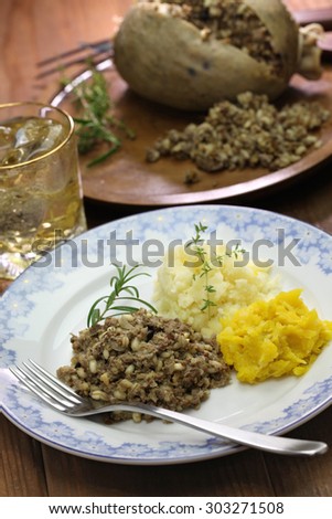 haggis neeps tatties and scotch whisky, scotland traditional food