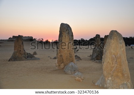 Sunset at the Pinnacles/Pinnacles Sunset: Limestone Formations/Cervantes, Western Australia