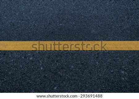 Pictures yellow line on the road