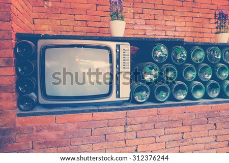 vintage TV. Illustration of the good old retro TV