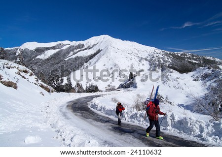 snow& mountain-climbing