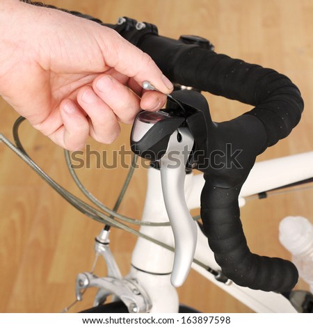 Bicycle Maintenance-replacing the brake cable on a road bike