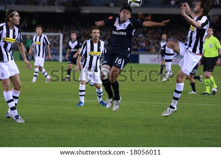 MELBOURNE, AUSTRALIA - MAY 30: Carlos Hernandez goes for the ball during the friendly between Melbourne Victory and Juventus at the Telstra Dome on May 30, 2008 in Melbourne, Australia.