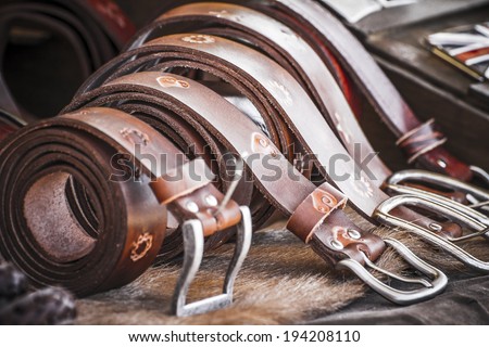 Store handmade  leather belts, spanish medieval fair