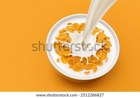 Similar – Foto Bild Frische Cornflakes, serviert mit Erdbeeren und Blaubeeren auf einem blauen Holztisch