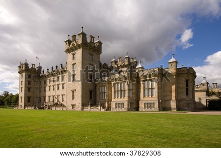 Floors Castle near Kelso in the Scottish Borders has been the seat of the Roxburghes since 1721. The building was remodelled in the 19th century by the leading Edinburgh architect, William Playfair.