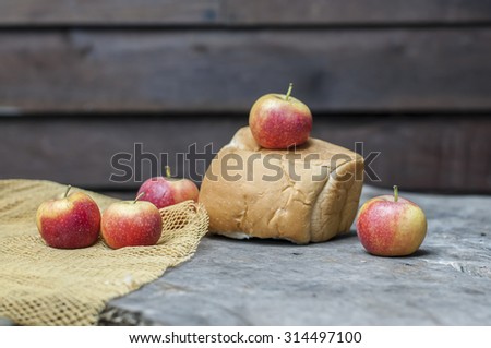 Apple Bread