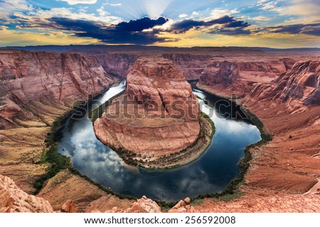 Horseshoe Bend, Colorado River. Grand Canyon, Page, Arizona. Sunset