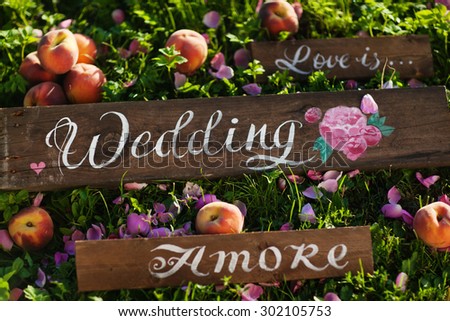 It is written on the label the word love  flowers roses\
 wedding happiness romance