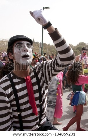 MIDRESHET BEN-GURION, ISRAEL - FEBRUARY 22: unidentified man during a procession on the feast of Purim, February 22, 2013 in Midreshet Ben-Gurion, Israel