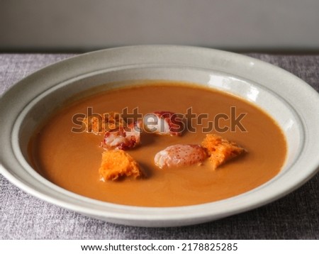 Soup bisque of the lobster on coupe plate Photo stock © 