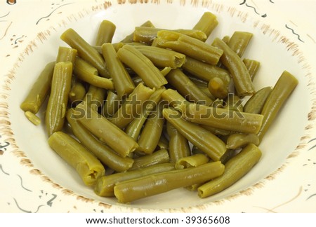 Canned green beans close
