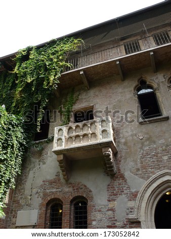 The famous balcony of Romeo and Juliet in Verona, Italy.