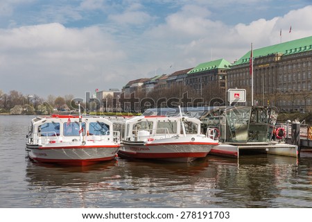 HAMBURG - APRIL 25: Sight seeing ships ready for departure on April 25, 2013 in the harbor of Hamburg, Germany