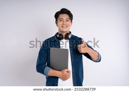 Similar – Foto Bild Asiatische Schüler tragen weiße Uniform spielen Skateboard Trick mit rosa Rauch auf Skateboard