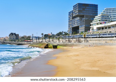CASCAIS, PORTUGAL - MARCH 19: Beach and ocean seafront on March 19, 2014 in Cascais, Portugal. Cascais is a famous summer vacation location with many accommodations for Portuguese and foreign tourists