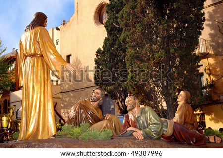 image of the sculpture group of Jesus praying at Gethsemane