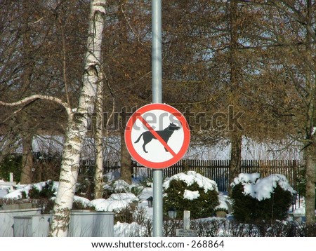 no-go sign for dogs (at the gates of cemetary)