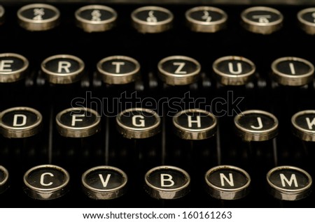 Close up of letters on a keyboard of a typewriter