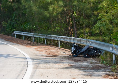 PHANGAN - FEBRUARY 25: Motorcycle accident that happened on the road on February 25, 2013 in Koh Phangan , Thailand .