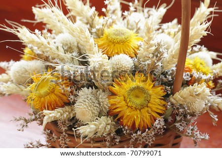 Decorative bouquet of dried flowers