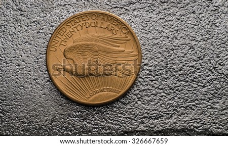 US Gold Coin Saint-Gaudens Double Eagle on SIlver Bar