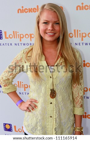 BURBANK - MAY 7: Kelli Goss attends Lollipop Theater Network 3rd Annual Game Day at Nickelodeon Animation Studios, May 7, 2011 in Burbank, CA