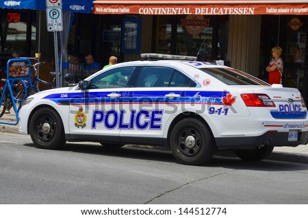 OTTAWA, CANADA, JUNE 30:Car of the Ottawa Police Service (OPS) (Service de police d\'Ottawa in French) serves the City of Ottawa, Ontario, Canada. on june 30 2013 in Ottawa Canada.