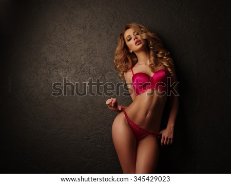 naked blondes fingering their sel fully naked girls posing with drums